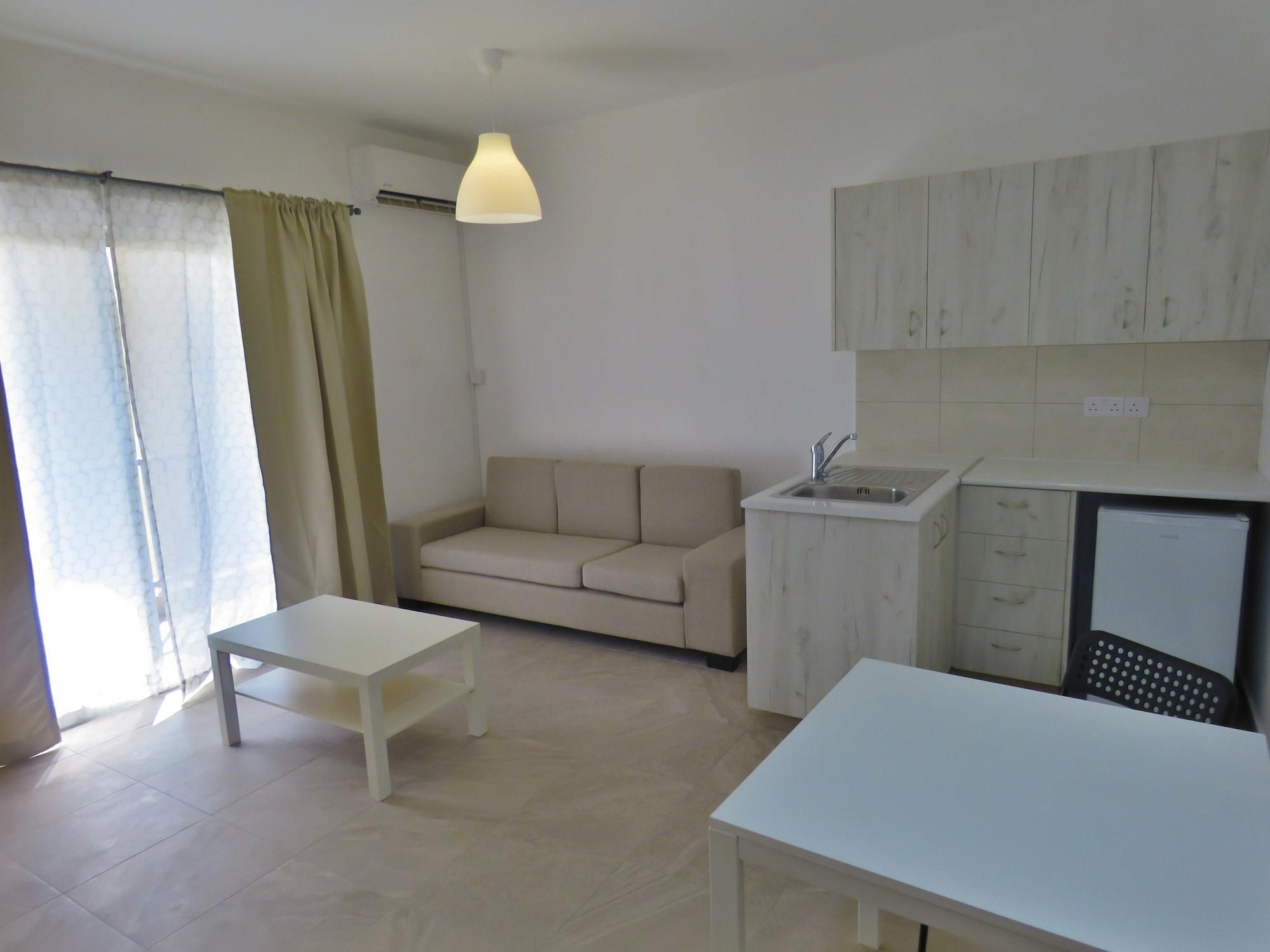 ليماسول Polyxeni Hotel Apartments المظهر الخارجي الصورة