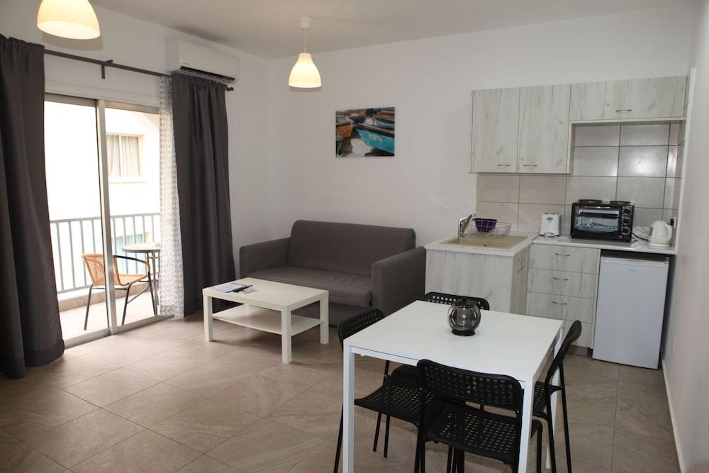ليماسول Polyxeni Hotel Apartments المظهر الخارجي الصورة