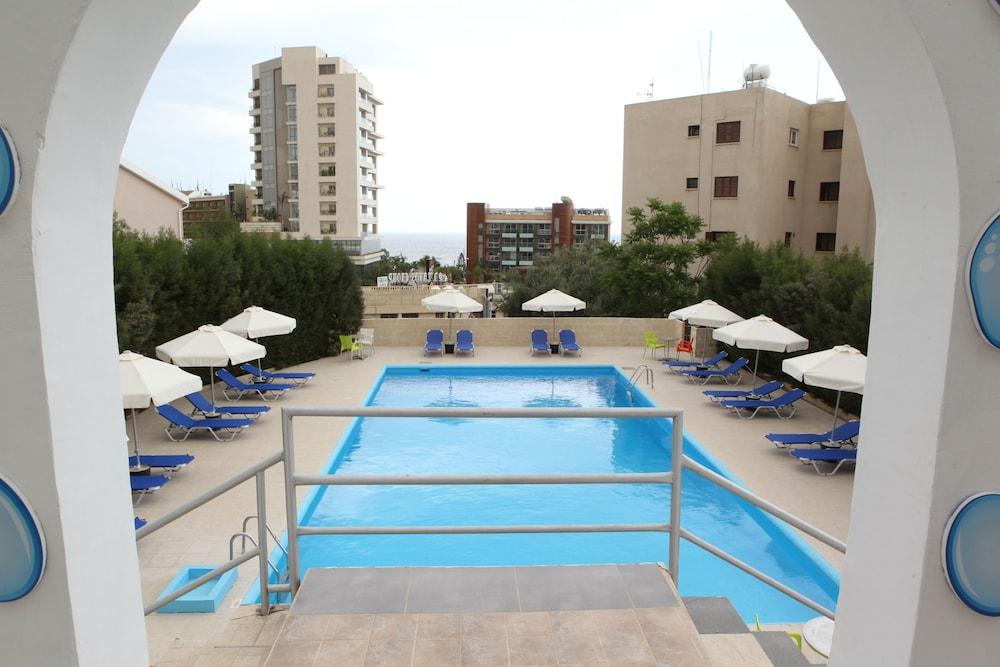 ليماسول Polyxeni Hotel Apartments المظهر الخارجي الصورة