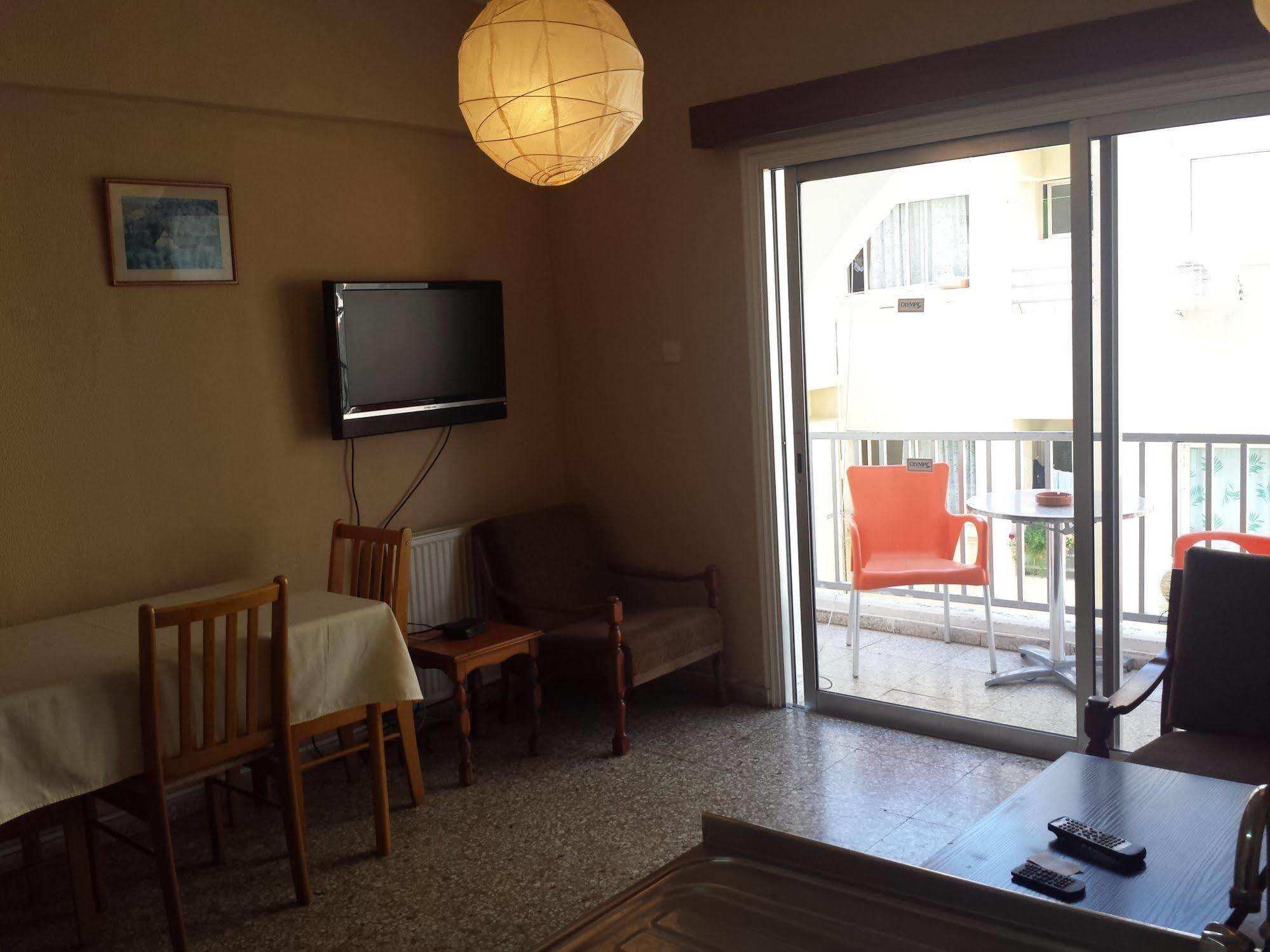 ليماسول Polyxeni Hotel Apartments المظهر الخارجي الصورة