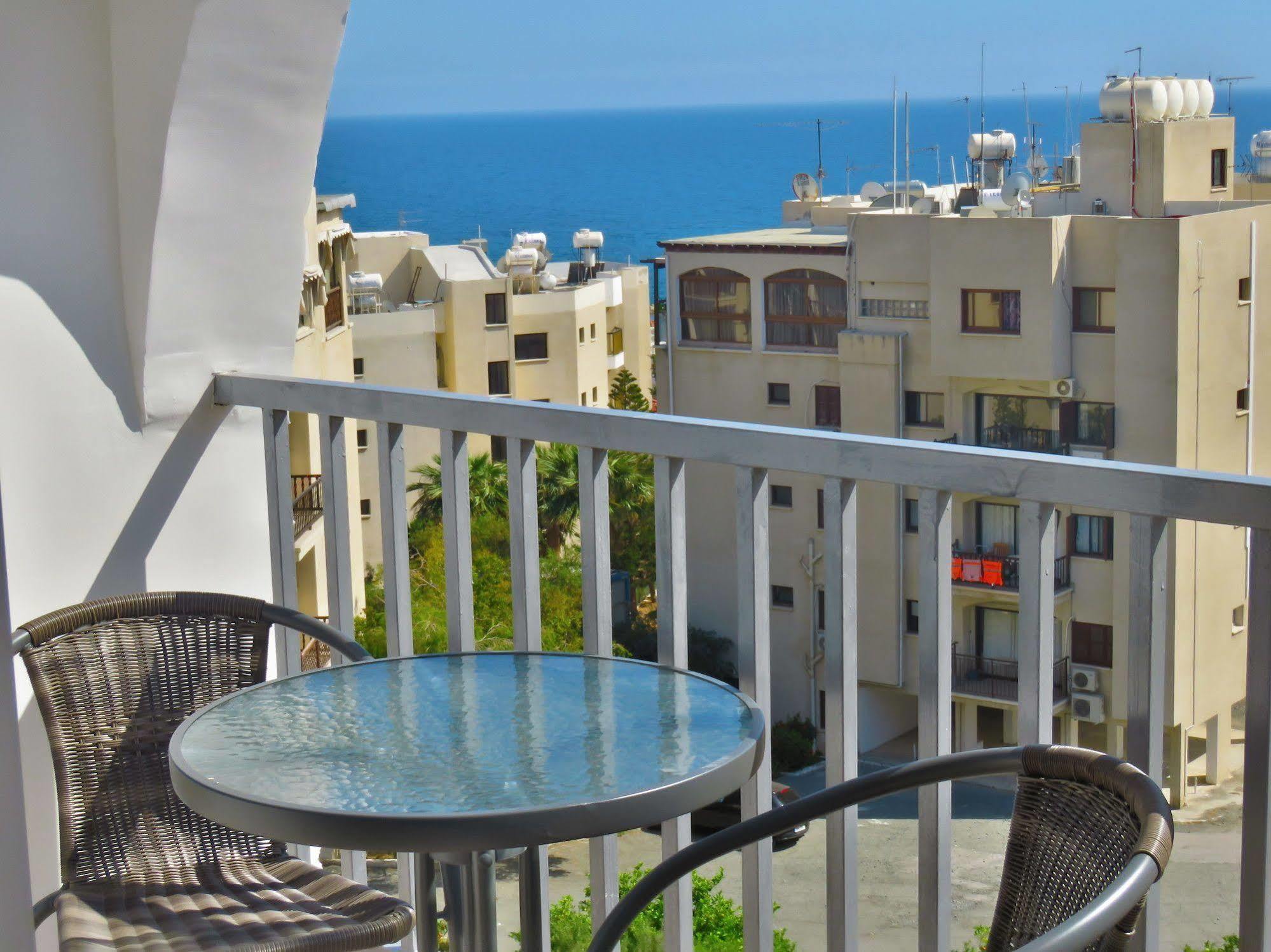 ليماسول Polyxeni Hotel Apartments المظهر الخارجي الصورة
