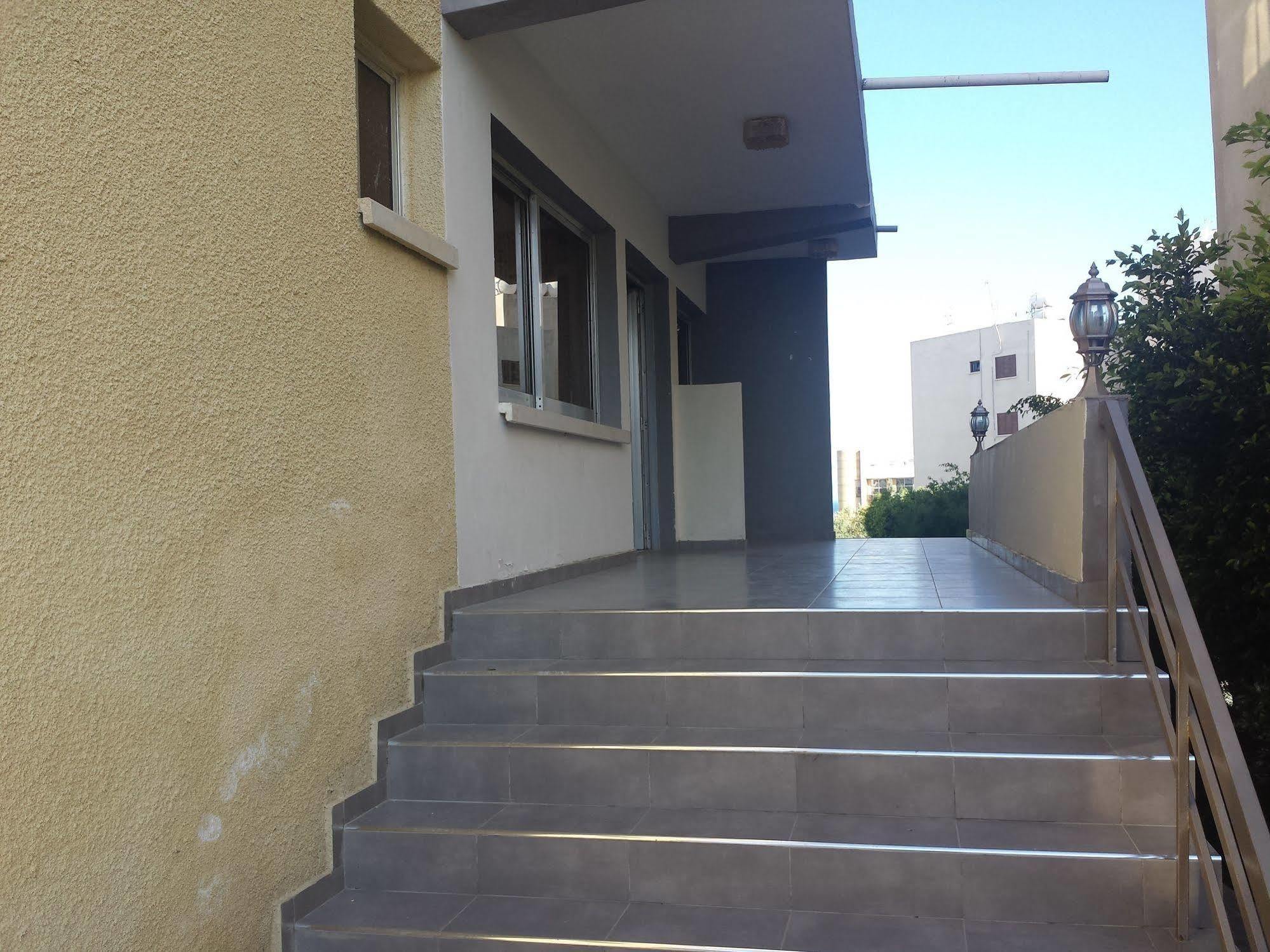 ليماسول Polyxeni Hotel Apartments المظهر الخارجي الصورة
